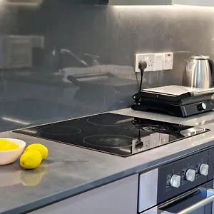 airbnsea-centre-apts.protaras-cy-hotels.com/